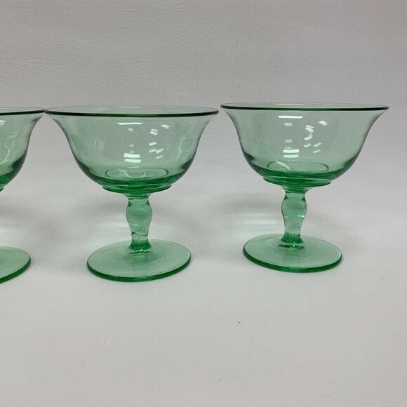 Low Sherbert Clear Light Green Footed Stemmed Glass Glasses 3 7/8" Lot of 4 - Picture 5 of 6